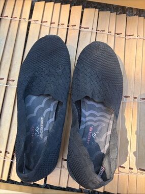 Skechers Black Knit Slip-On Flats with Memory Foam